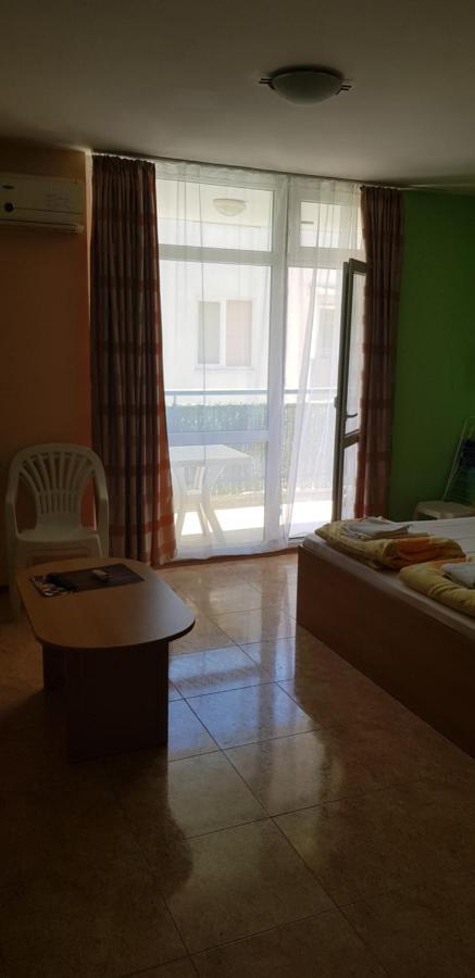 Elit 4 Apartments 써니비치 외부 사진