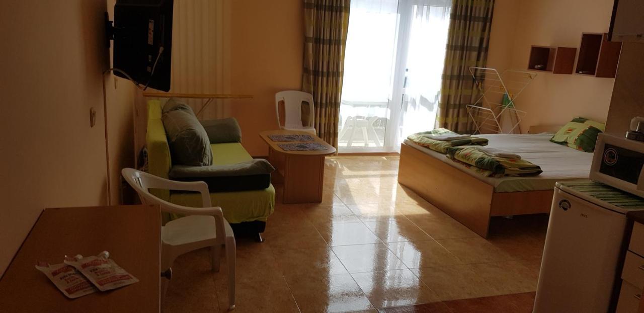 Elit 4 Apartments 써니비치 외부 사진