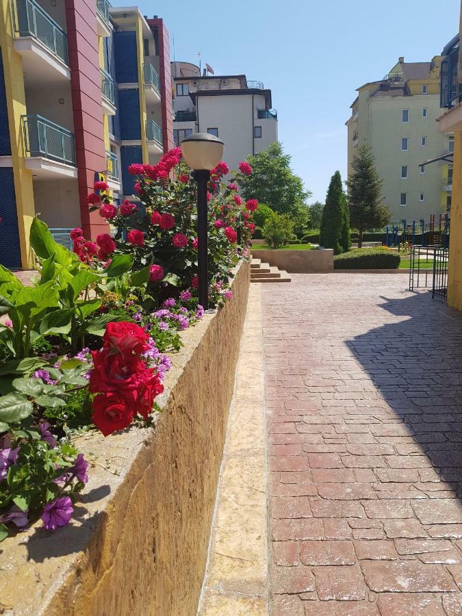Elit 4 Apartments 써니비치 외부 사진