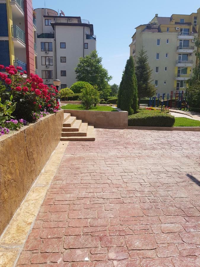 Elit 4 Apartments 써니비치 외부 사진