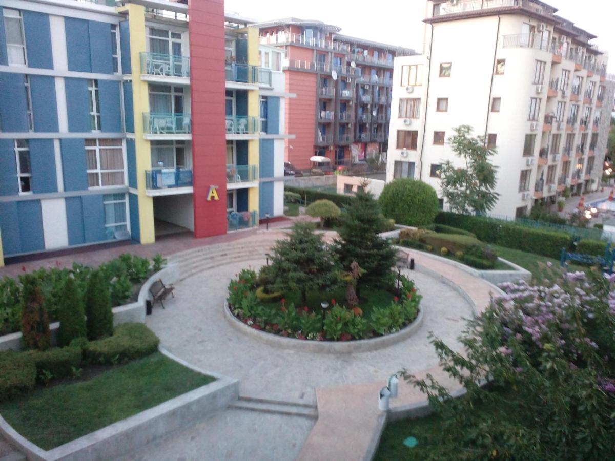 Elit 4 Apartments 써니비치 외부 사진